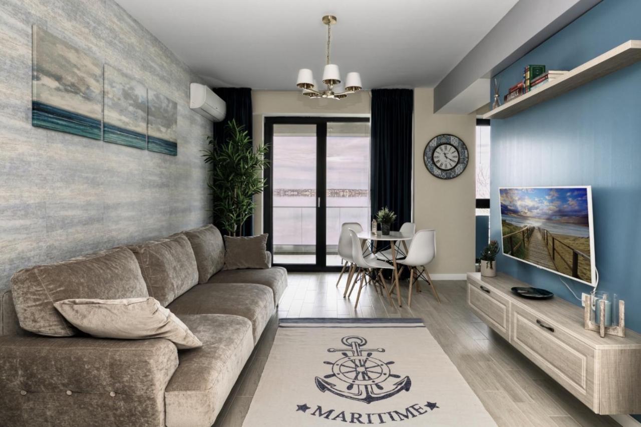 Riva Lake Boutique Mamaia Exterior photo